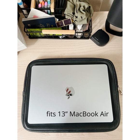 LV Blue Laptop Case/Zip Portfolio - Picture 12 of 12